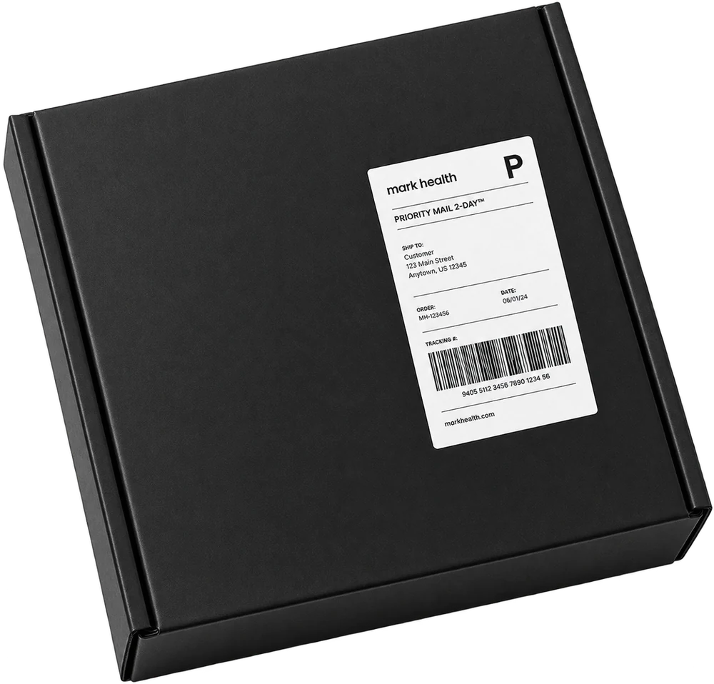 Neutral verpacktes Mark-Health-Paket mit Versandetikett